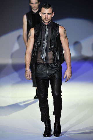 Emporio Armani / - 2011